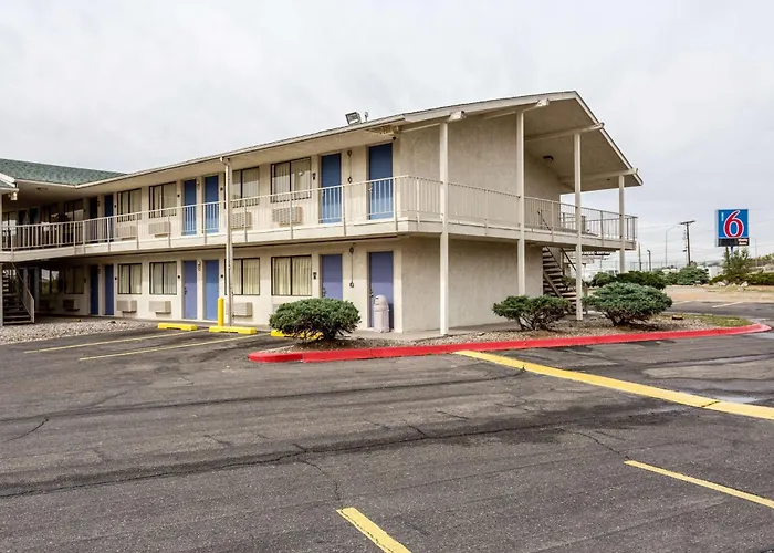 Motel 6 Northeast
